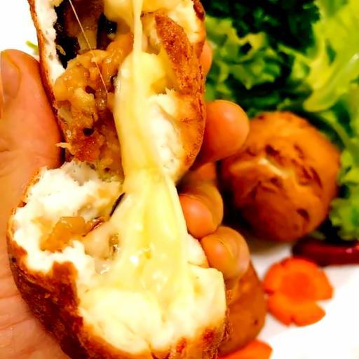 banh-bao-chien-nhan-phomai-ga-nam-5-cai