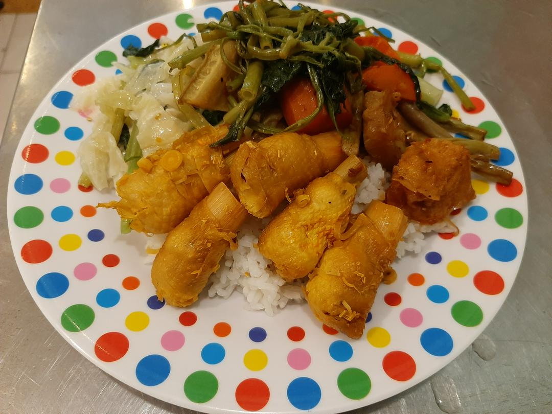 com-au-hu-ki-cuon-sa