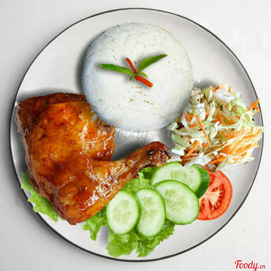 com-ga-sot-chua-ngot