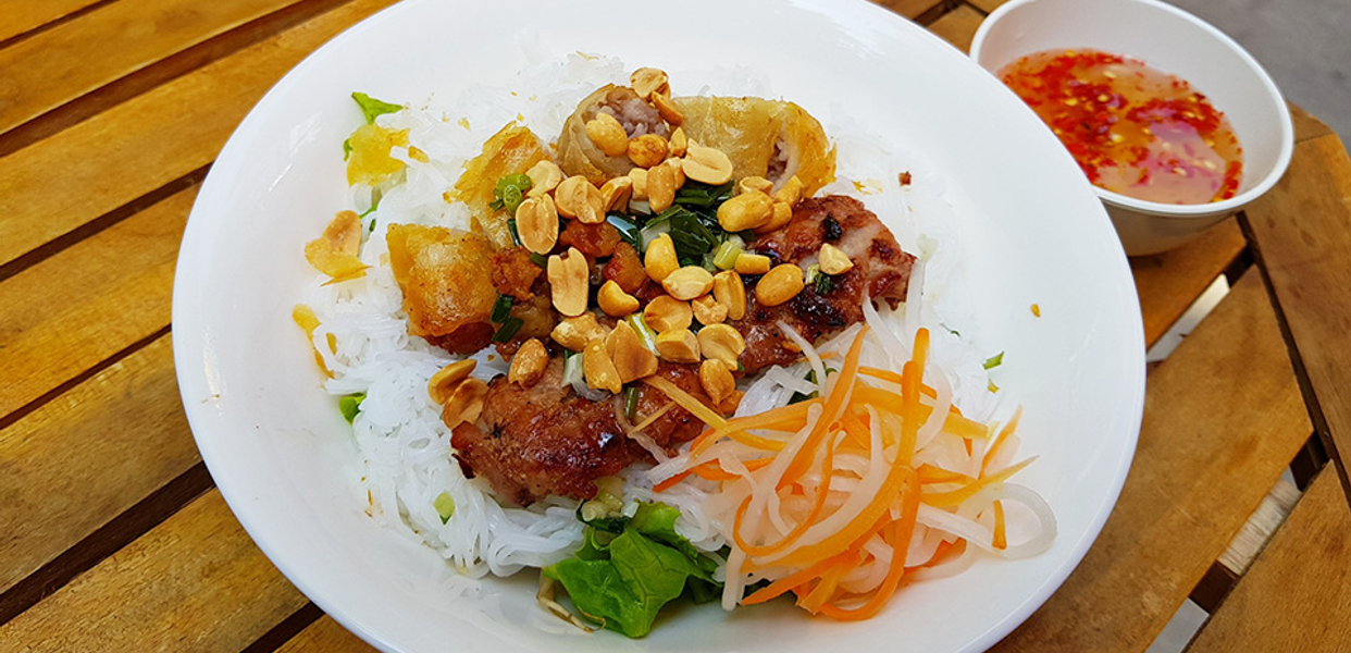 bun-thit-nuong-nguyen-binh-khiem