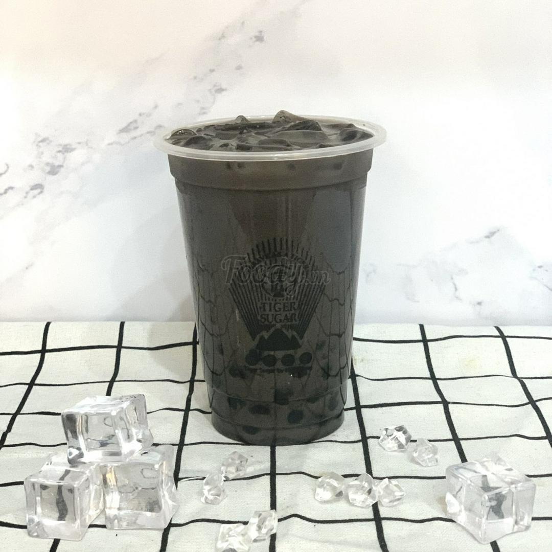 tra-sua-than-tre-tran-chau-uong-en-tiger-sugar