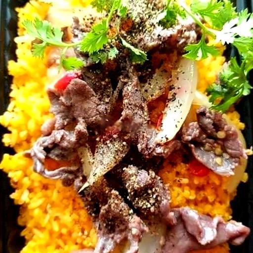 com-chien-bo-xao-cu-hanh