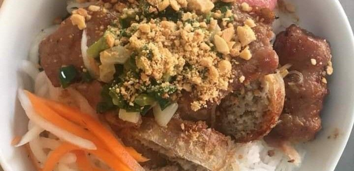 ngoc-lan-bun-thit-nuong-nguyen-than-hien