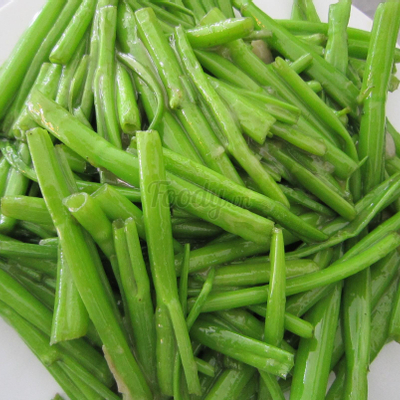 rau-muong-xao-chao-chay