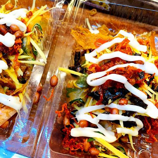 banh-trang-cuon-sot-bo