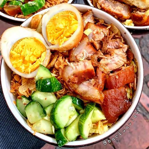 xoi-thit-kho-trung