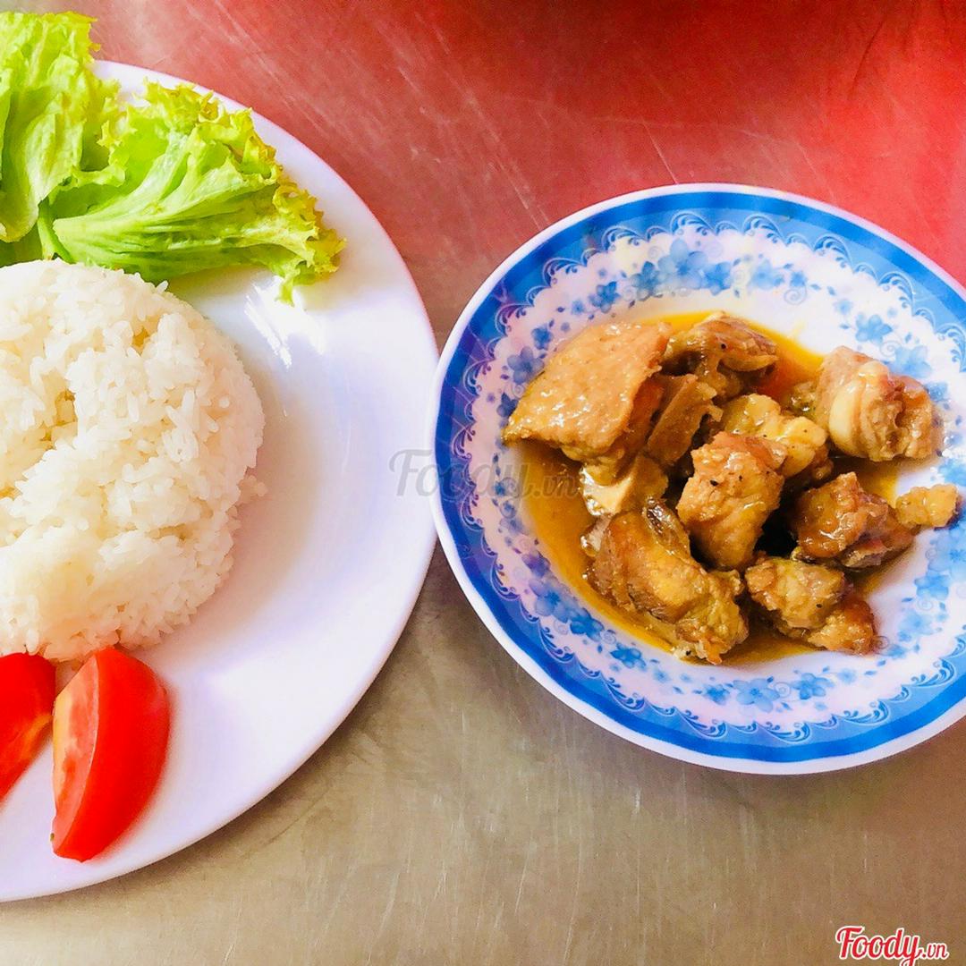 com-suon-xao-chua-ngot