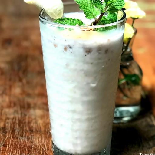 everyday-healthy-sinh-to-chuoi-au-phong