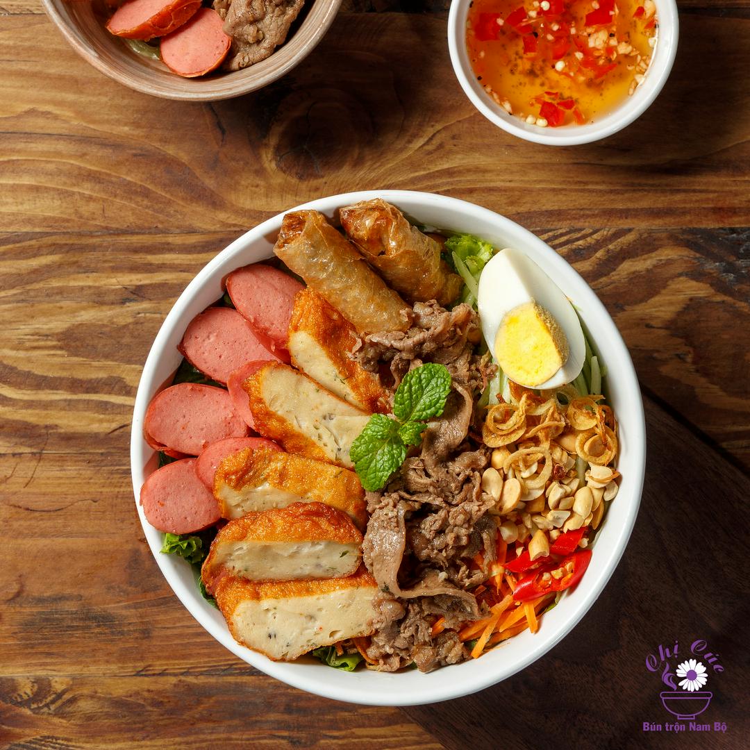 bun-tron-nem-nuong-coca-cola