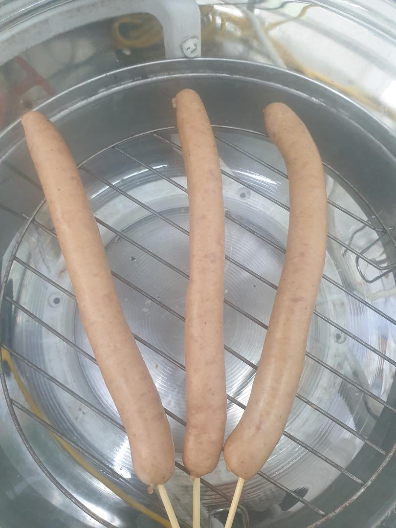 xuc-xich-xong-khoi-ac-biet