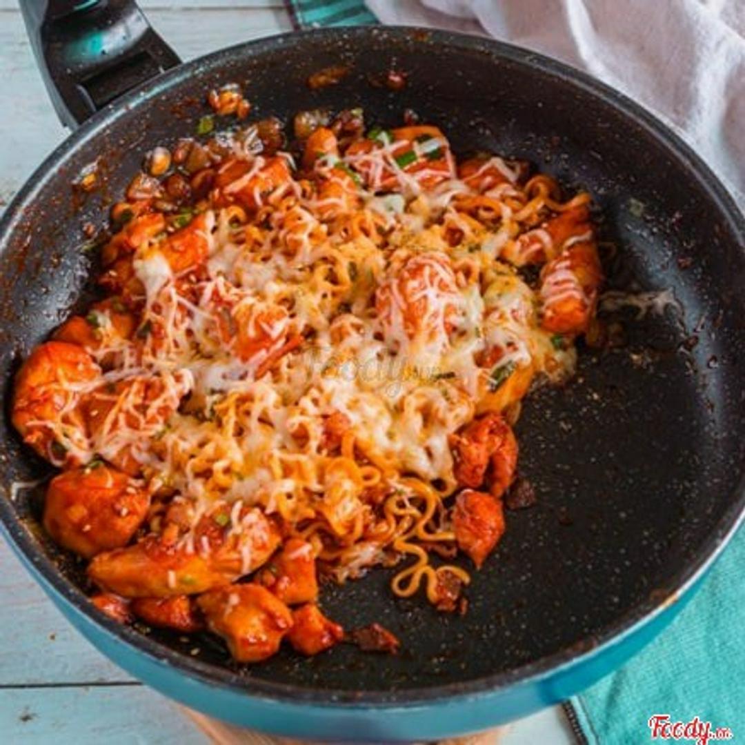 my-ga-cay-sot-pho-mai-nho