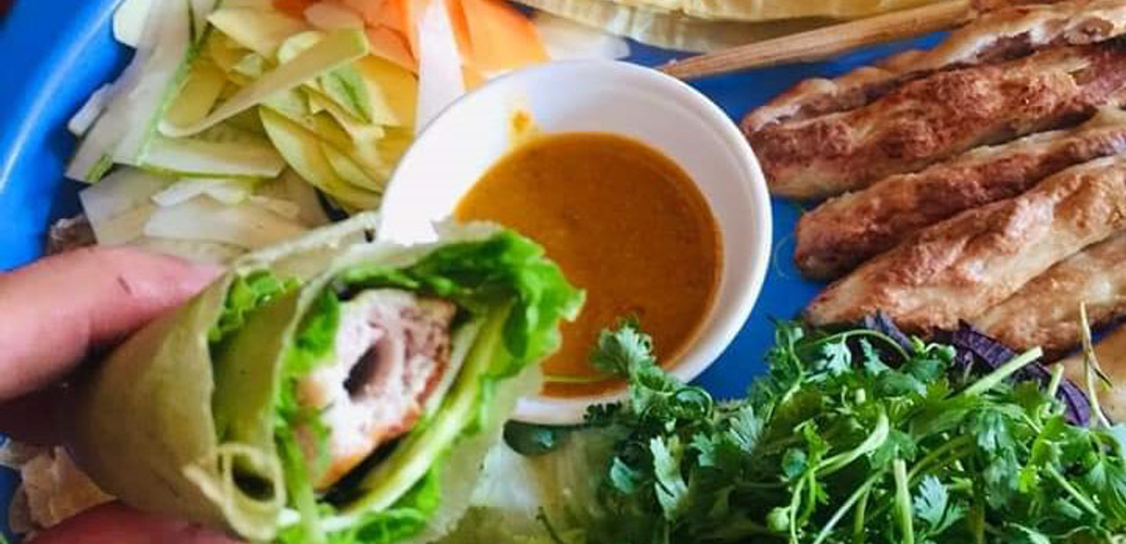 co-mai-quan-nem-nuong-a-lat-vinh-hung