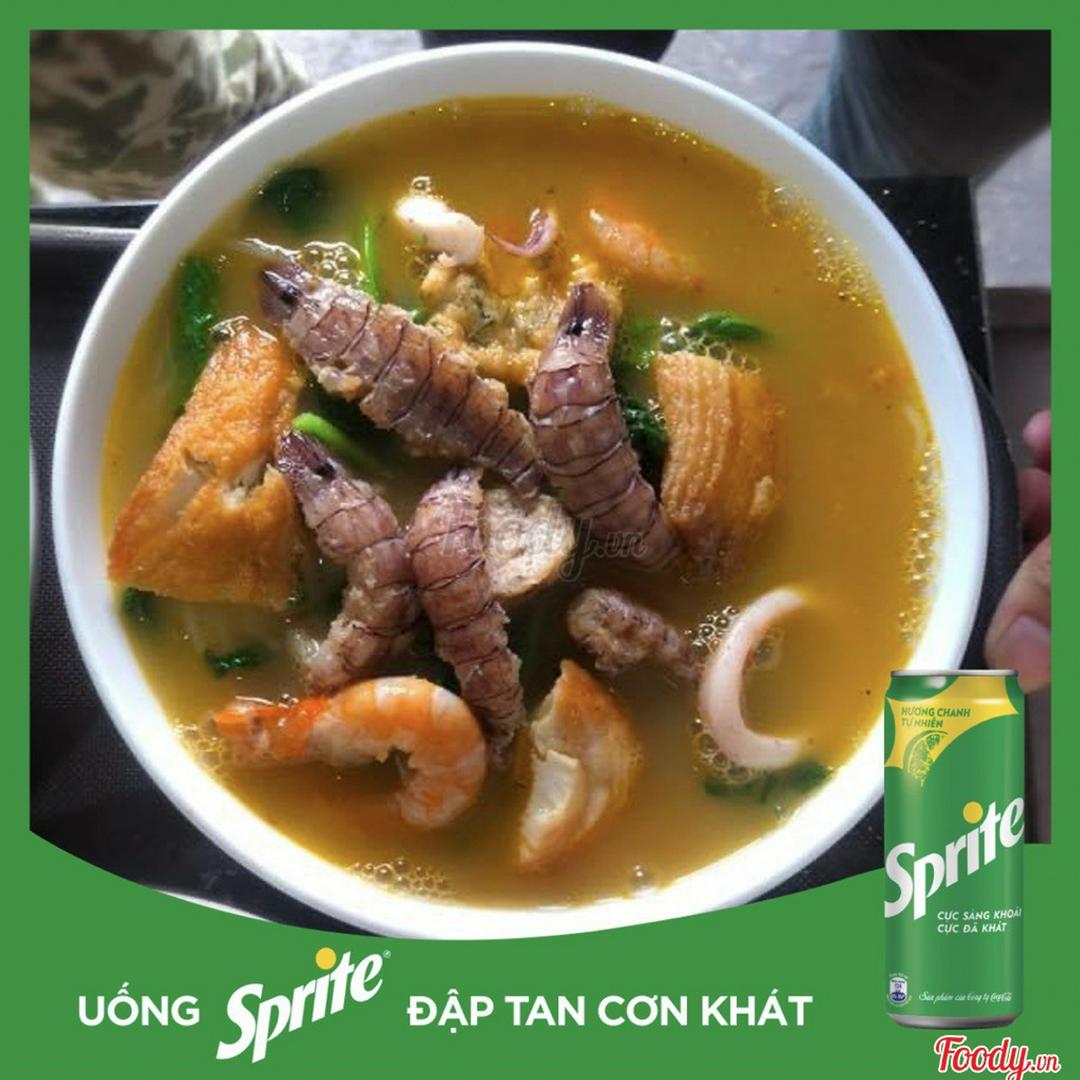 bun-hai-san-ac-biet-1-lon-sprite