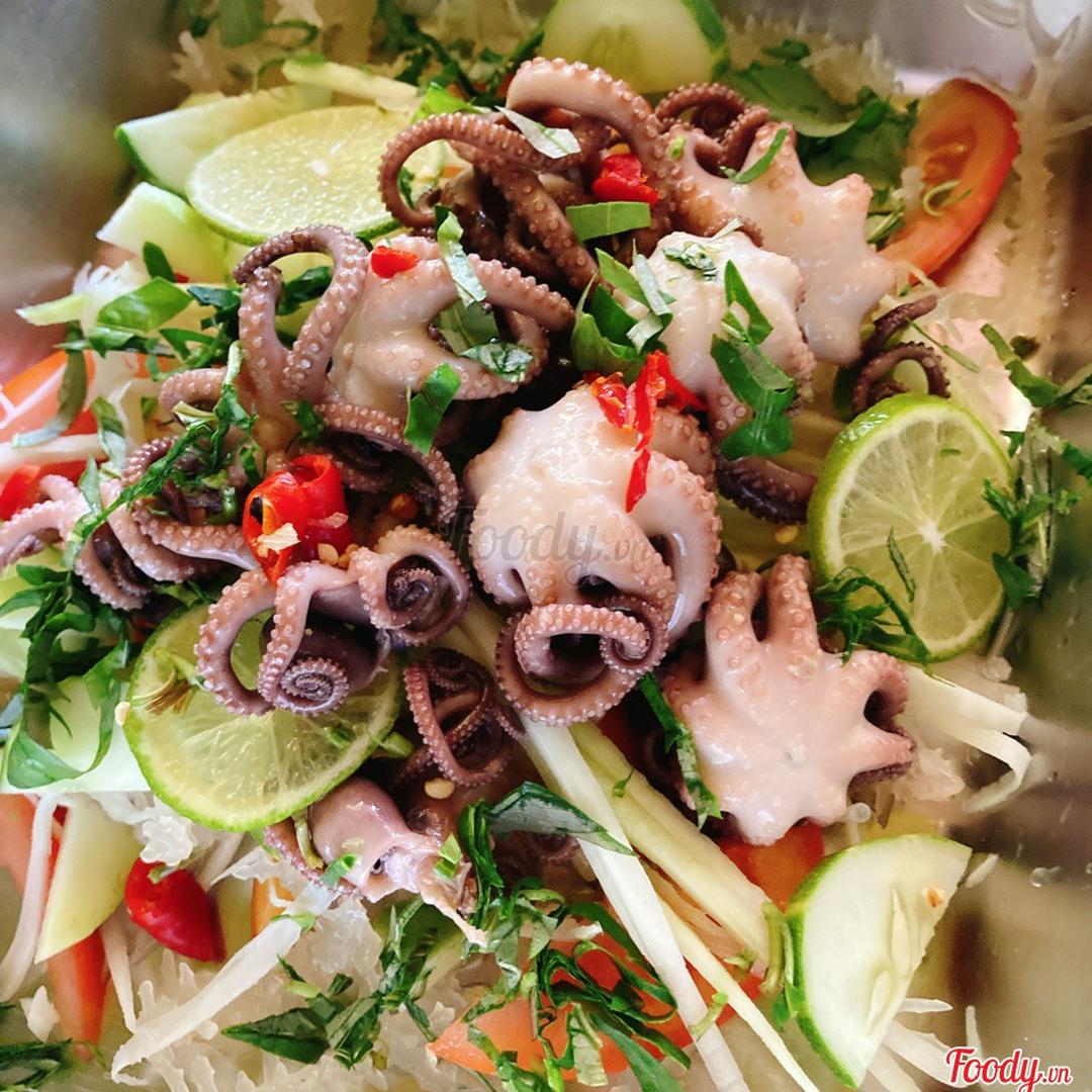 bach-tuoc-baby-chua-cay