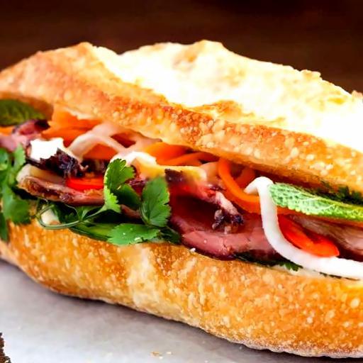 banh-mi-thit-nguoi-jambon