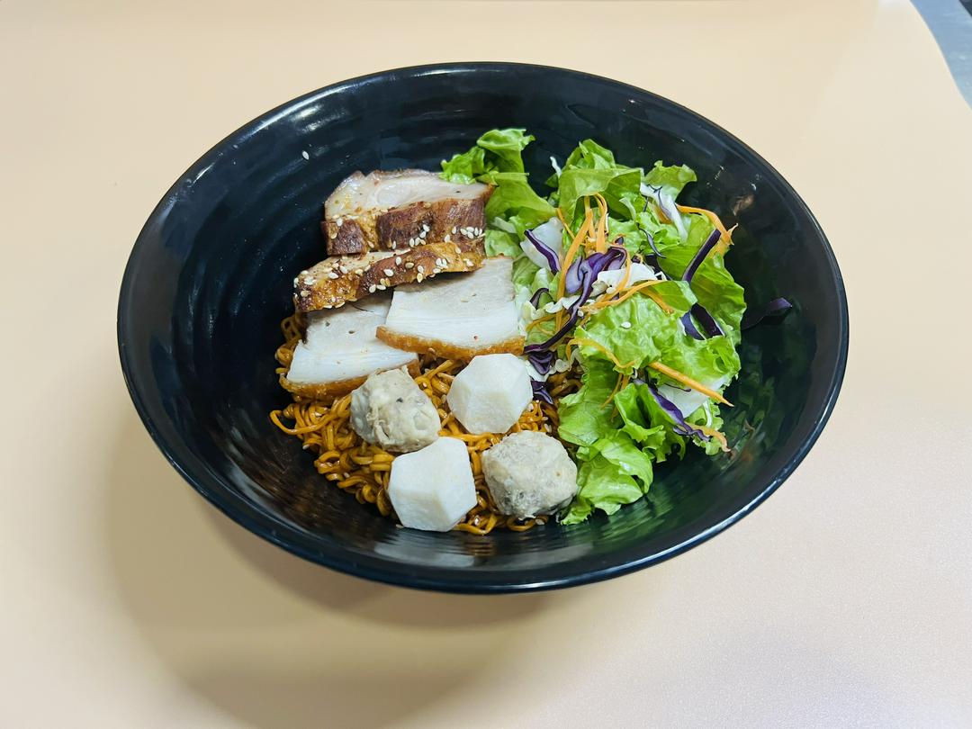 mi-ramen-tuoi-sot-xa-xiu-thap-cam-dach-lou-nk