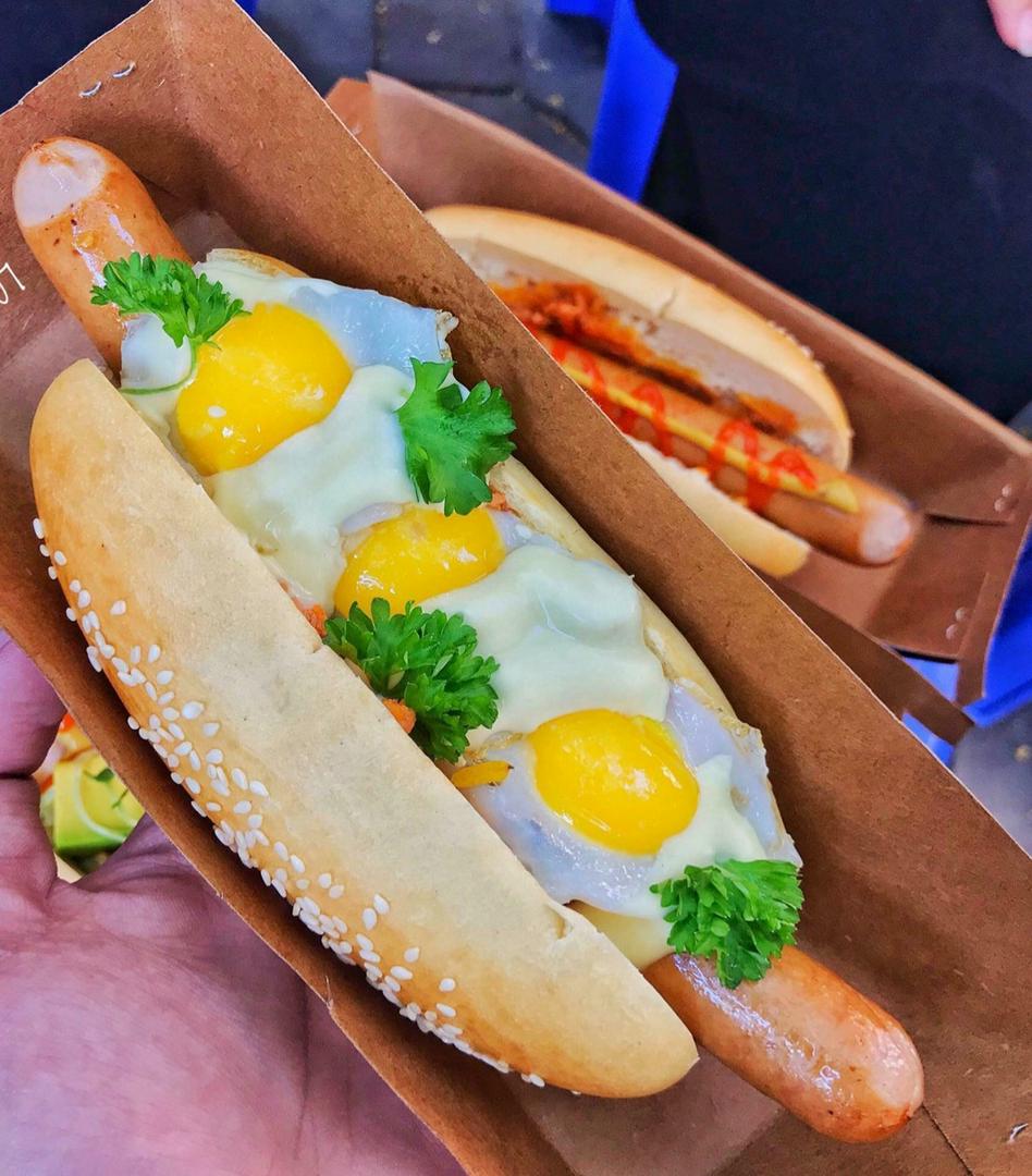 hotdog-trung-chay-sot-pho-mai