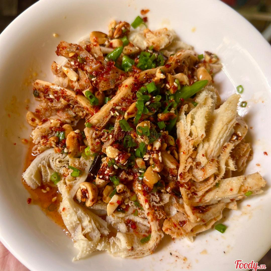 sach-bo-mam-tac-tu-xuyen