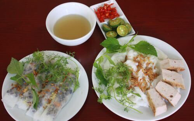 hong-hanh-banh-cuon-tom-thit