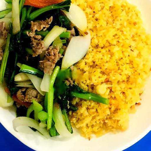 com-chien-rau-cai-bo-co-tu-9h-sang