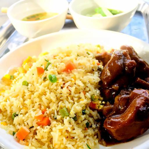 com-chien-suon-sot-co-tu-9h-sang