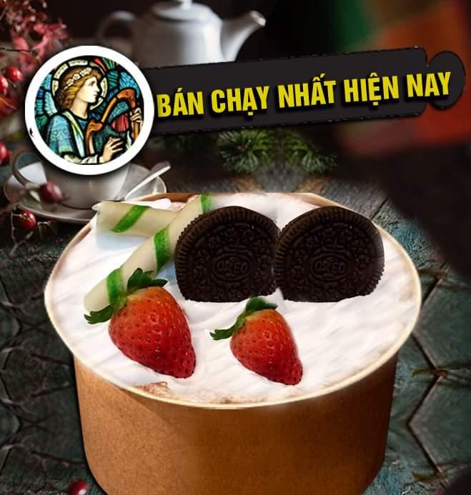 banh-kem-tuoi-hoa-qua-hop-giay-to