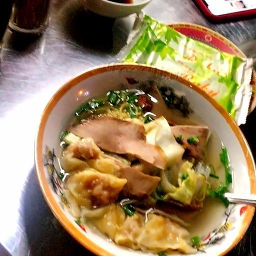 hoanh-thanh-mi-3-vat-thit