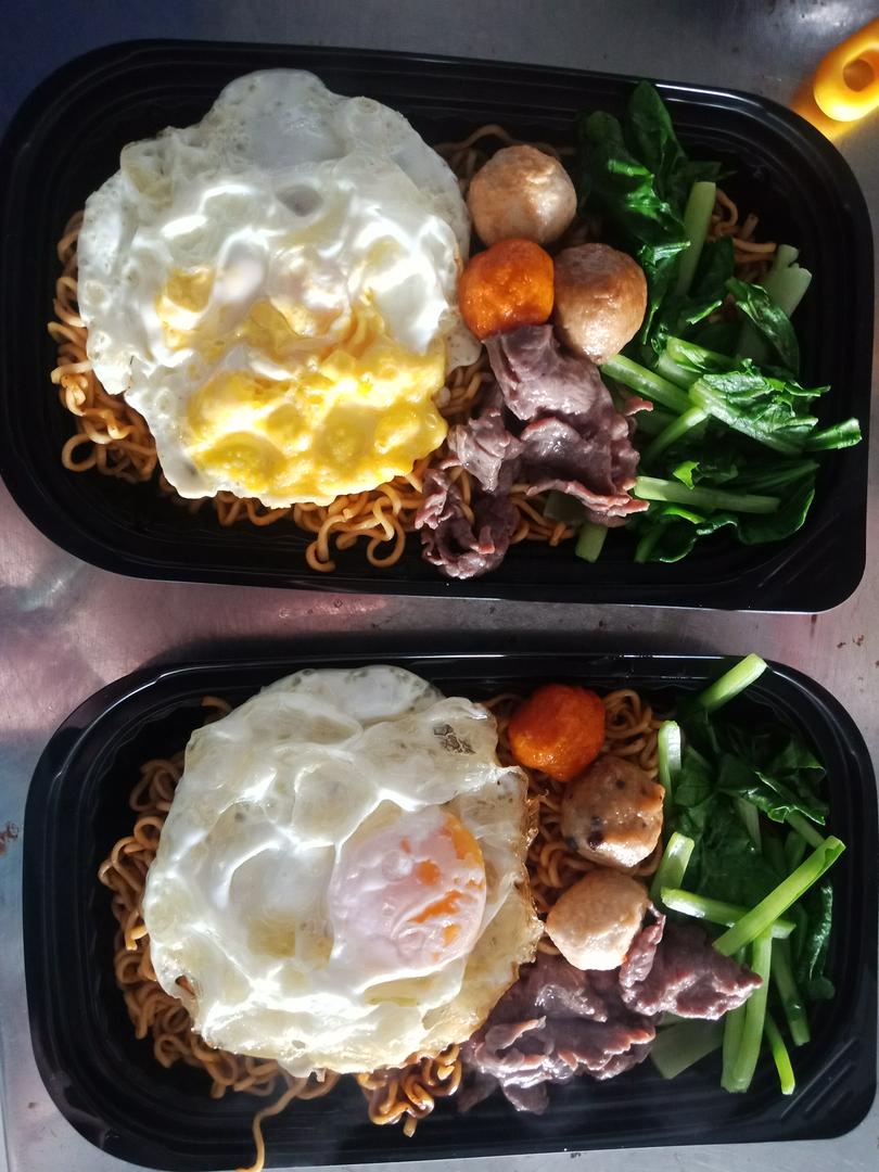 mi-tron-indomie-mix-thap-cam