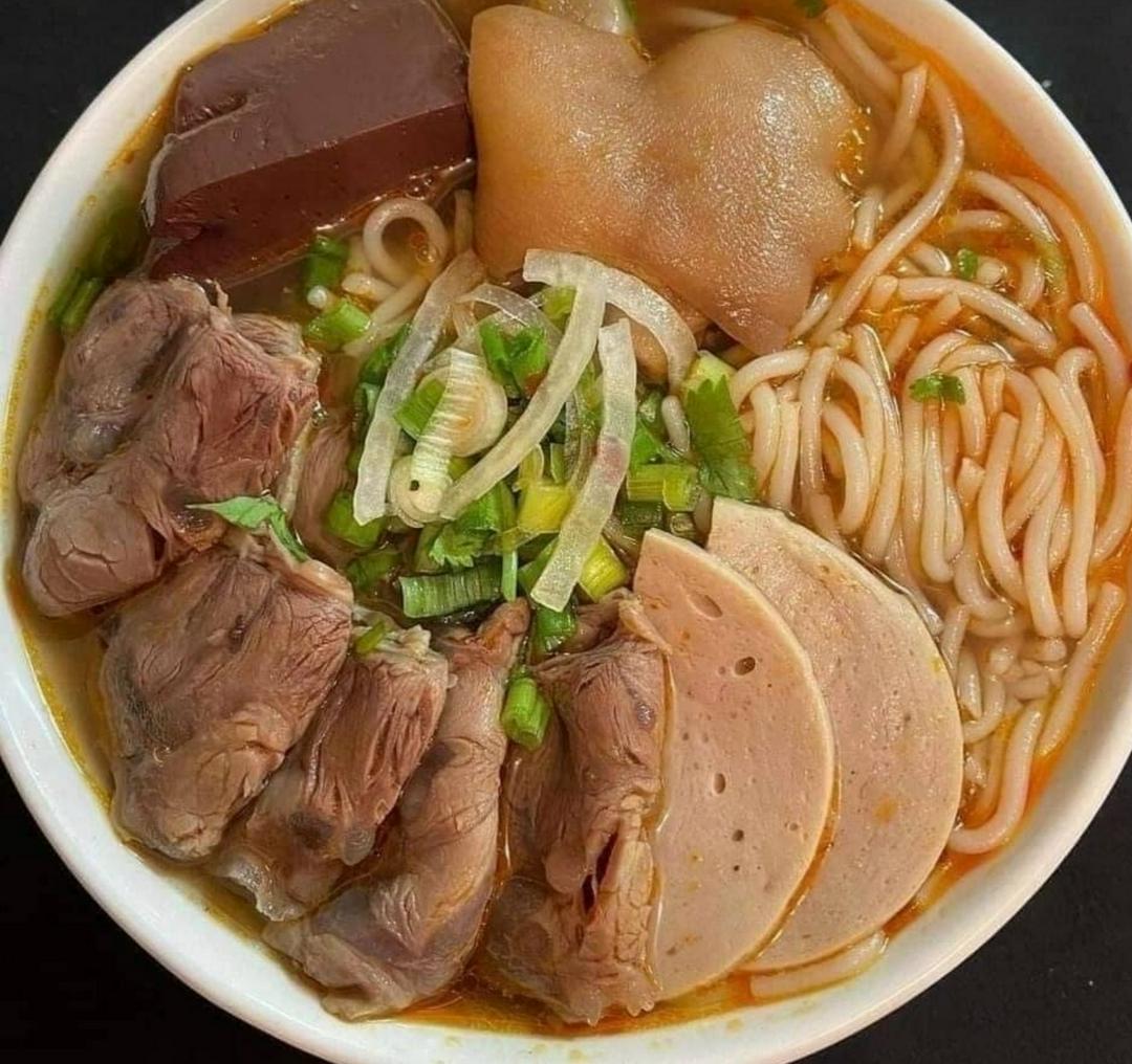 bun-bo-hue-bo-gio-cha