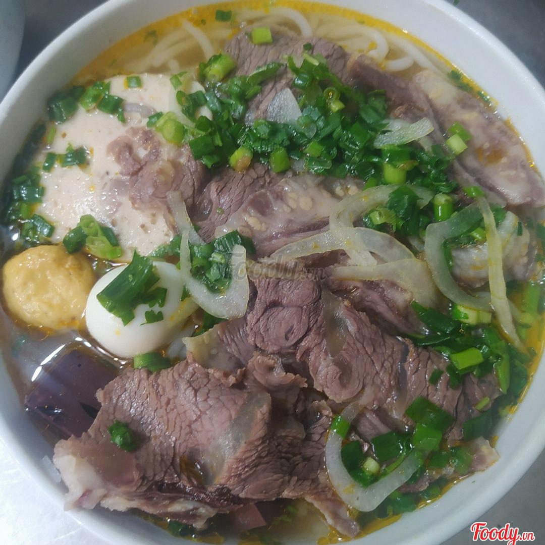 bun-bo-hue-khong-mong