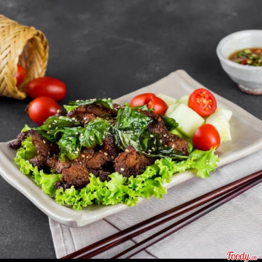 heo-tam-sot-khao-san