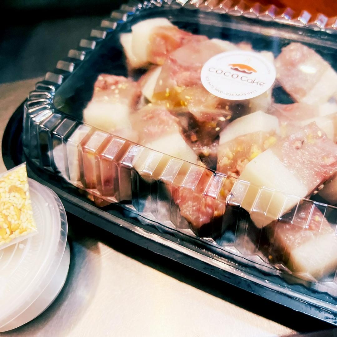 banh-chuoi-hap-o-cot-dua-600g