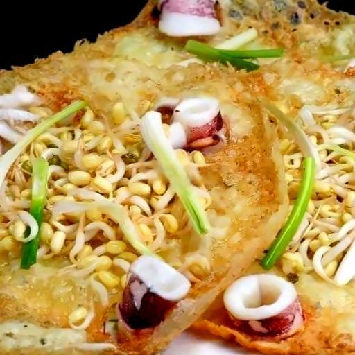 banh-xeo-muc-tuoi-phan-thiet
