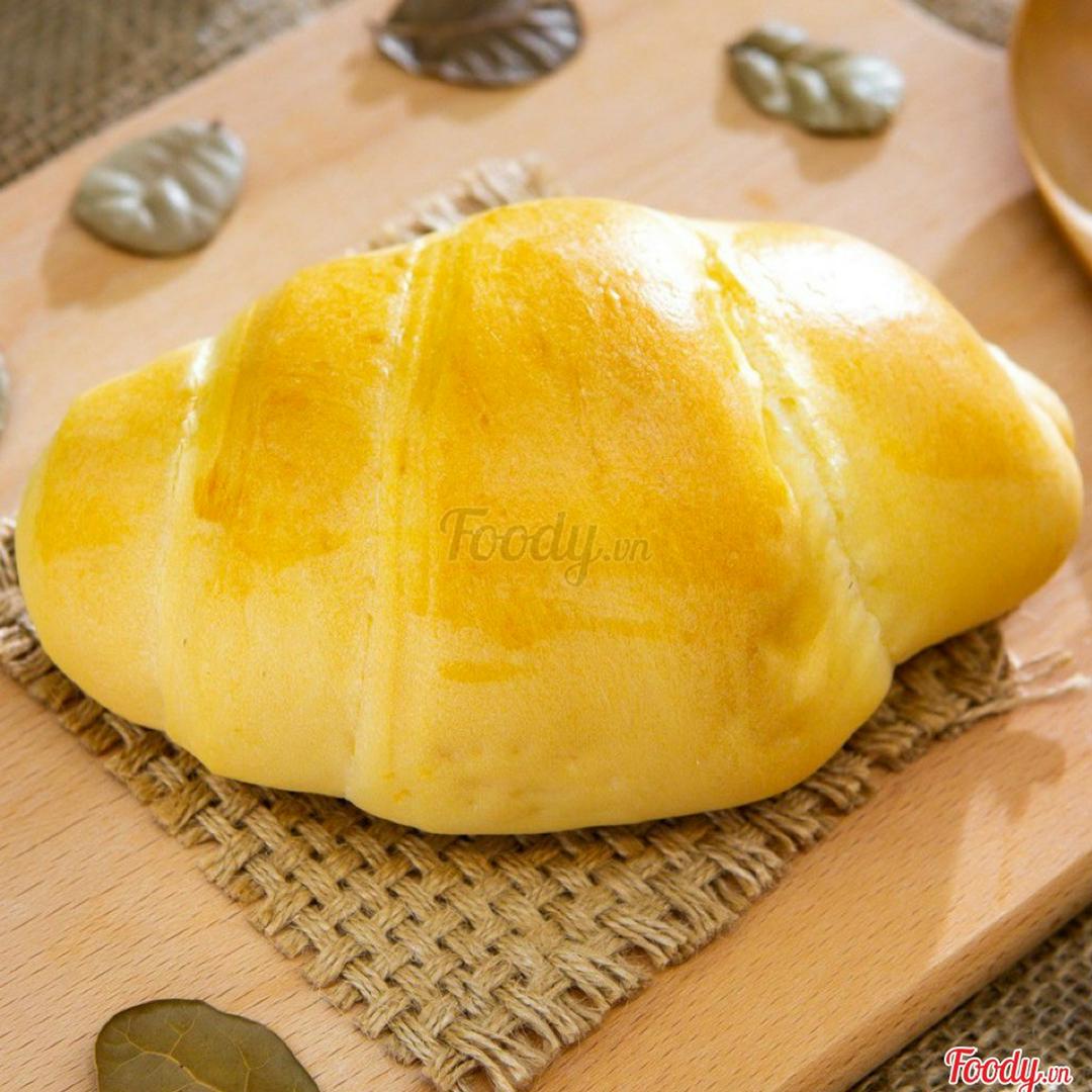 banh-cua-pho-mai-beo-thom