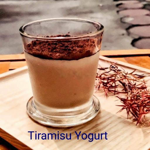 sua-chua-tiramisu-vi-ca-cao