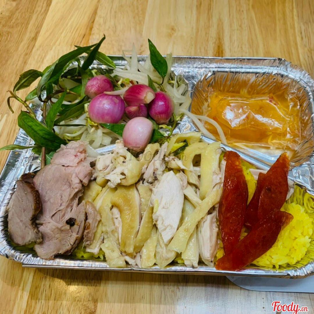 com-ga-xe-lan-lap-xuong-xa-xiu-sua-au