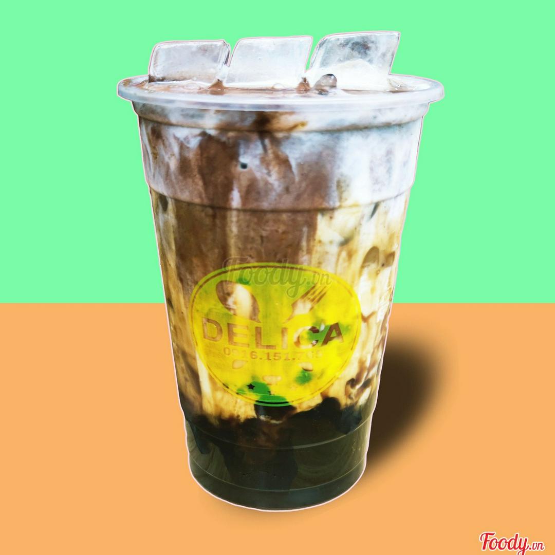 sua-tuoi-socola-tran-chau-uong-en-size-lon