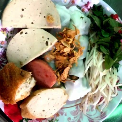 banh-cuon-nong