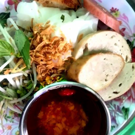 banh-uot-nong