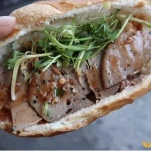 banh-mi-cha-bo