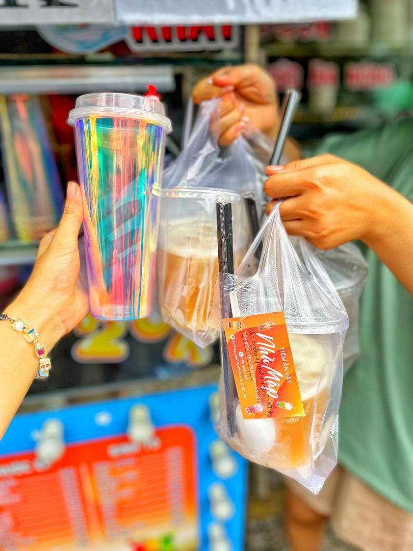 mua-5-ly-tang-1-ly-cau-vong