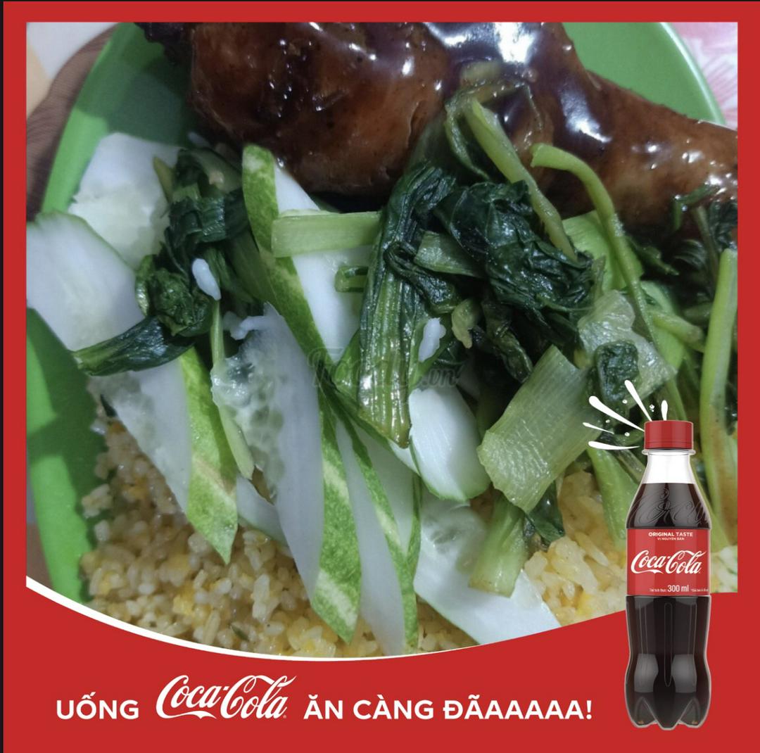 com-rang-ga-sot-tieu-en-coca-trung-op-kem-rau