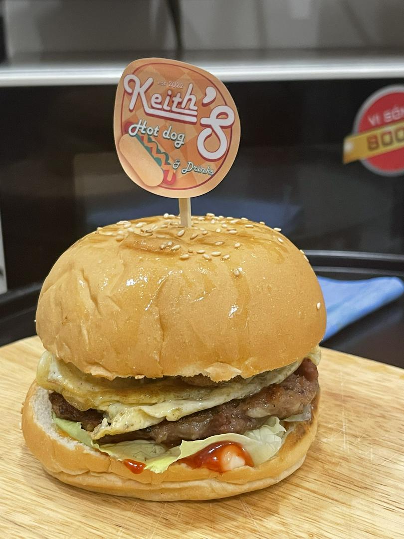 burger-bo-trung-pho-mai