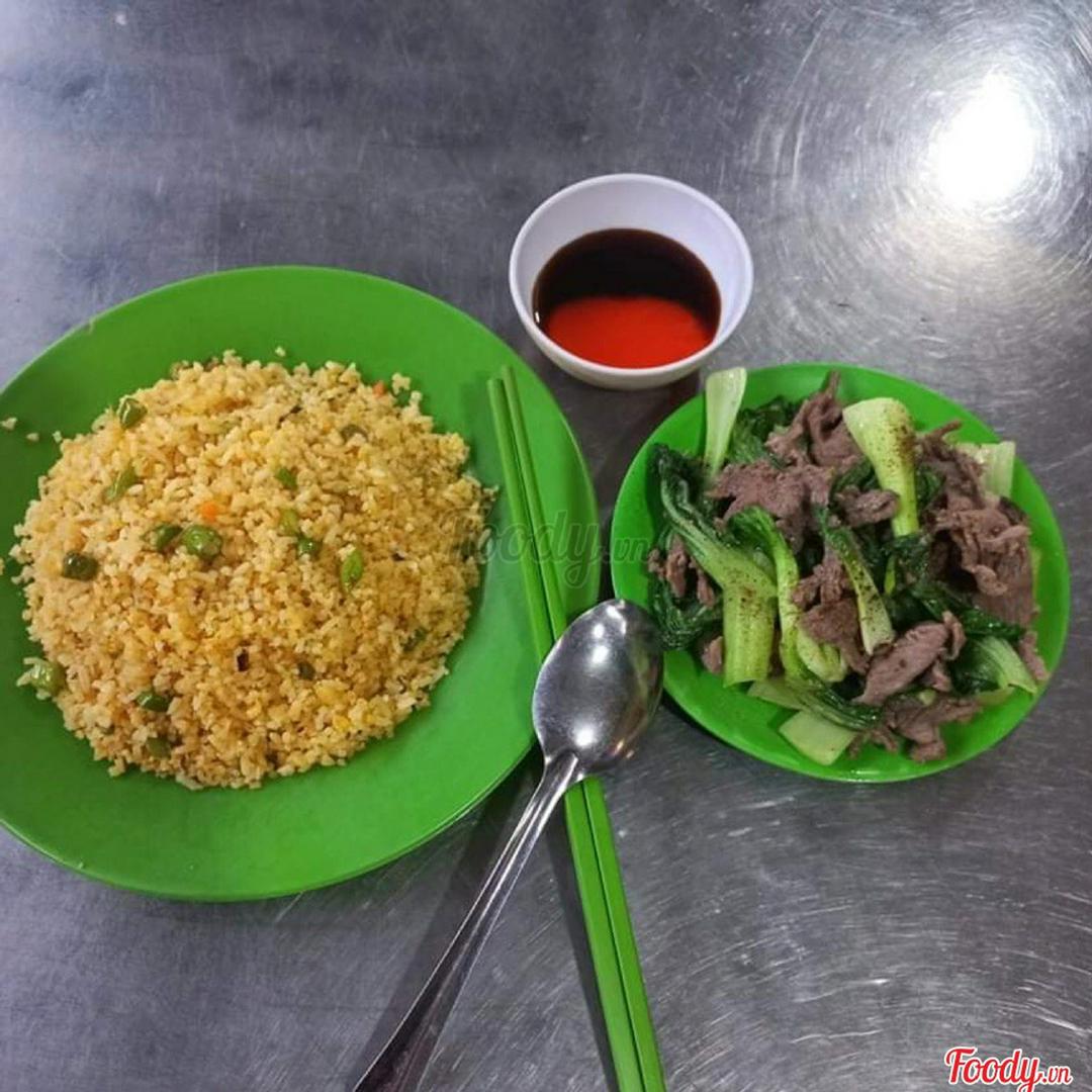 com-chien-bo-xao-cai-thia