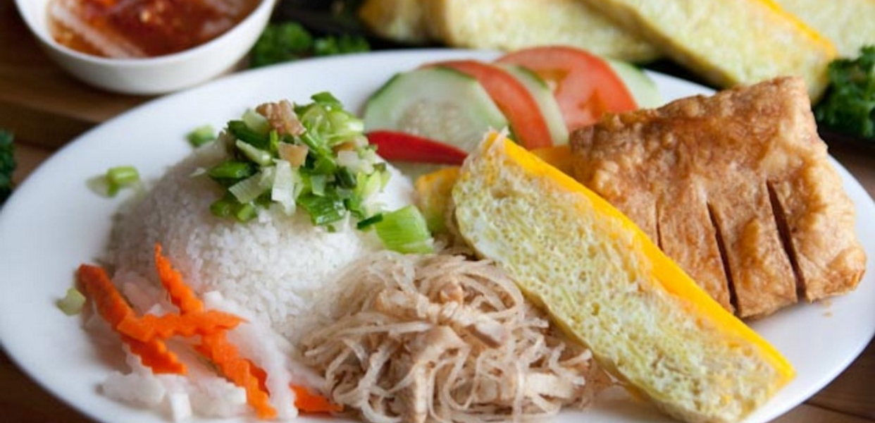 com-tam-chi-hoang-pham-ngu-lao