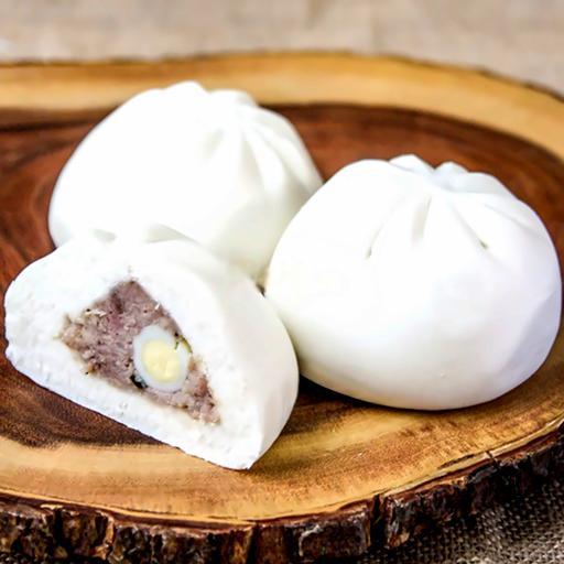 banh-bao-2-trung-cut