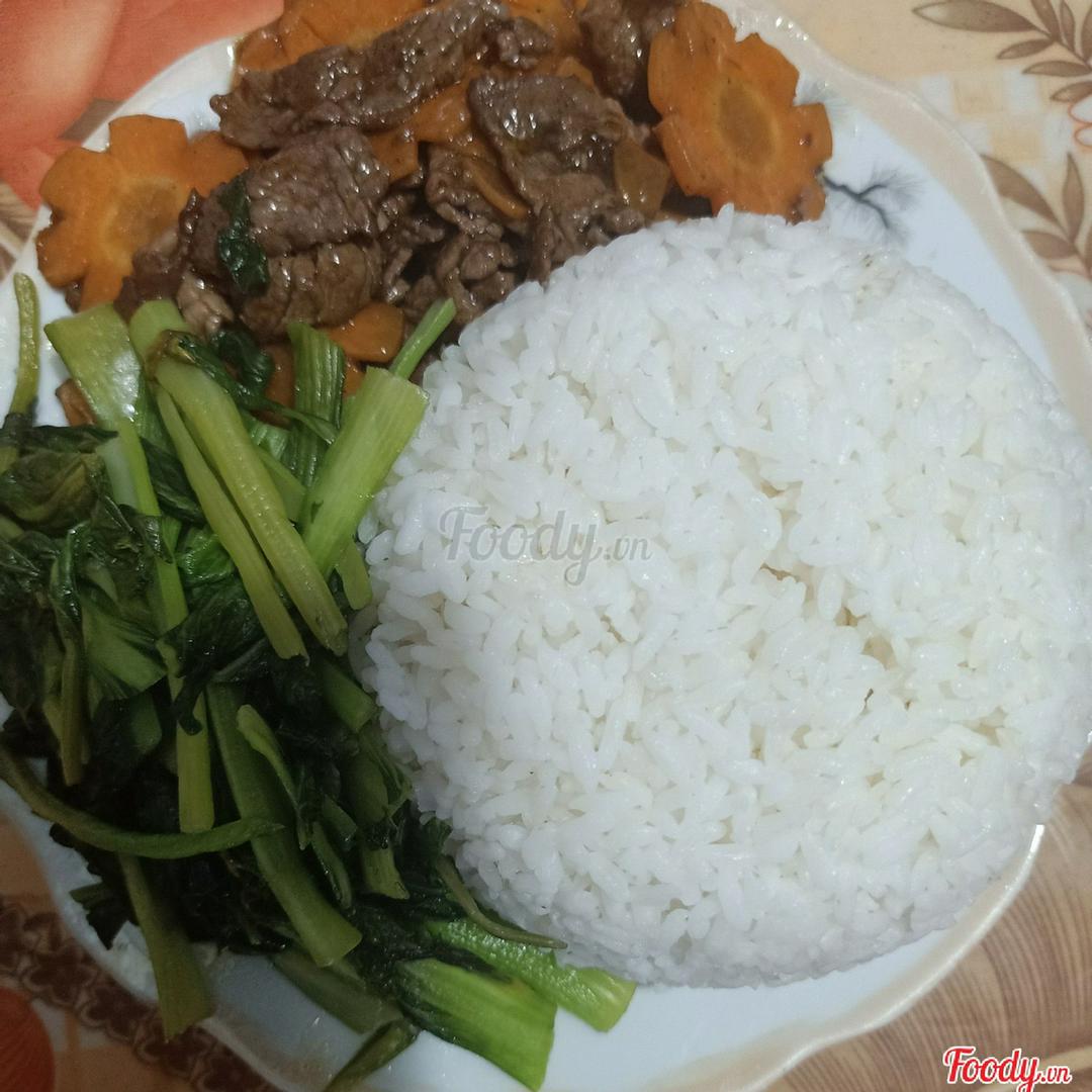 com-trang-bo-sot-tieu-en