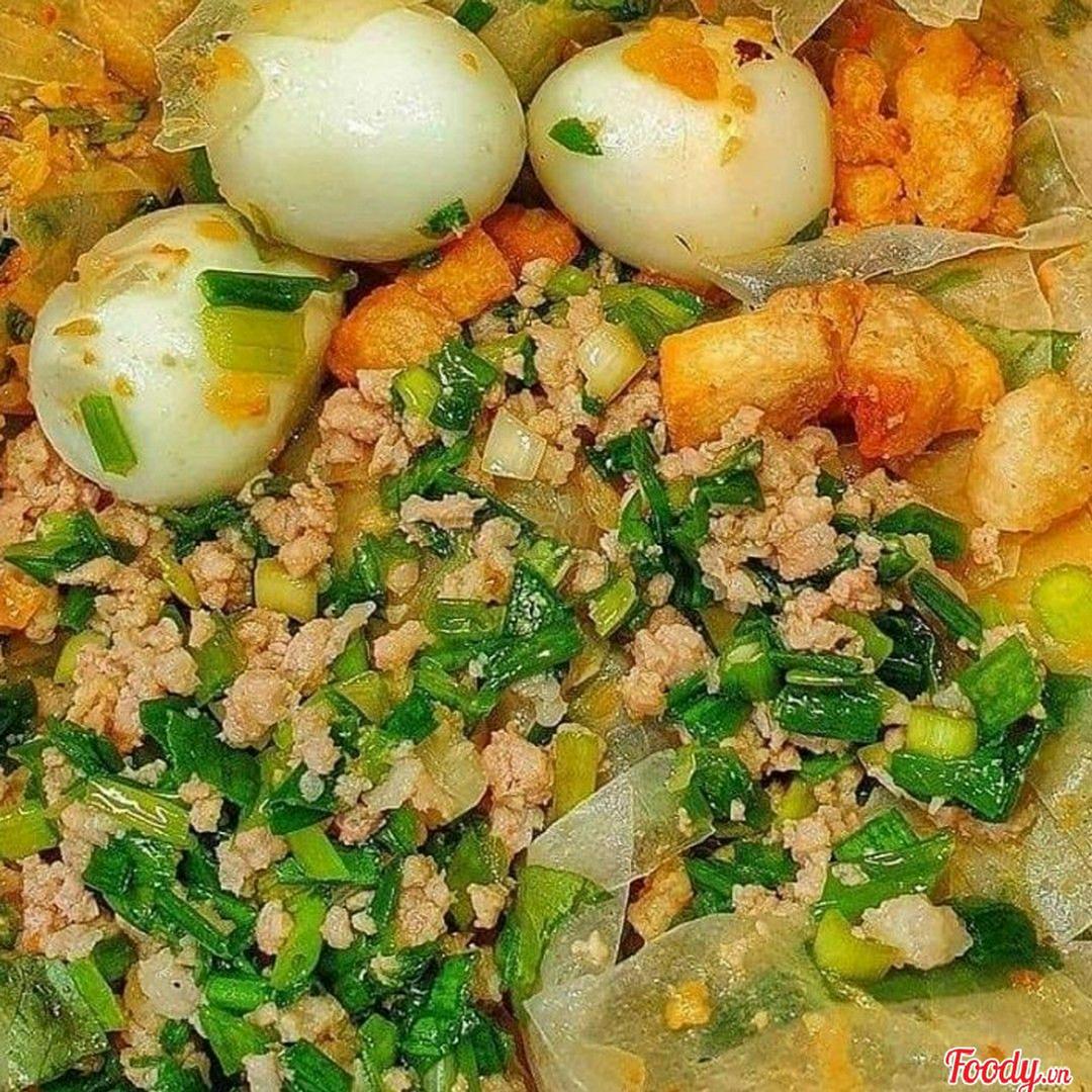 banh-trang-mo-hang-thit-bam-trung-cut