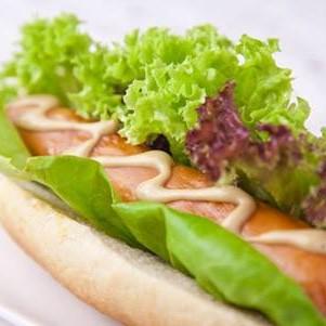 banh-mi-xuc-xich-chien