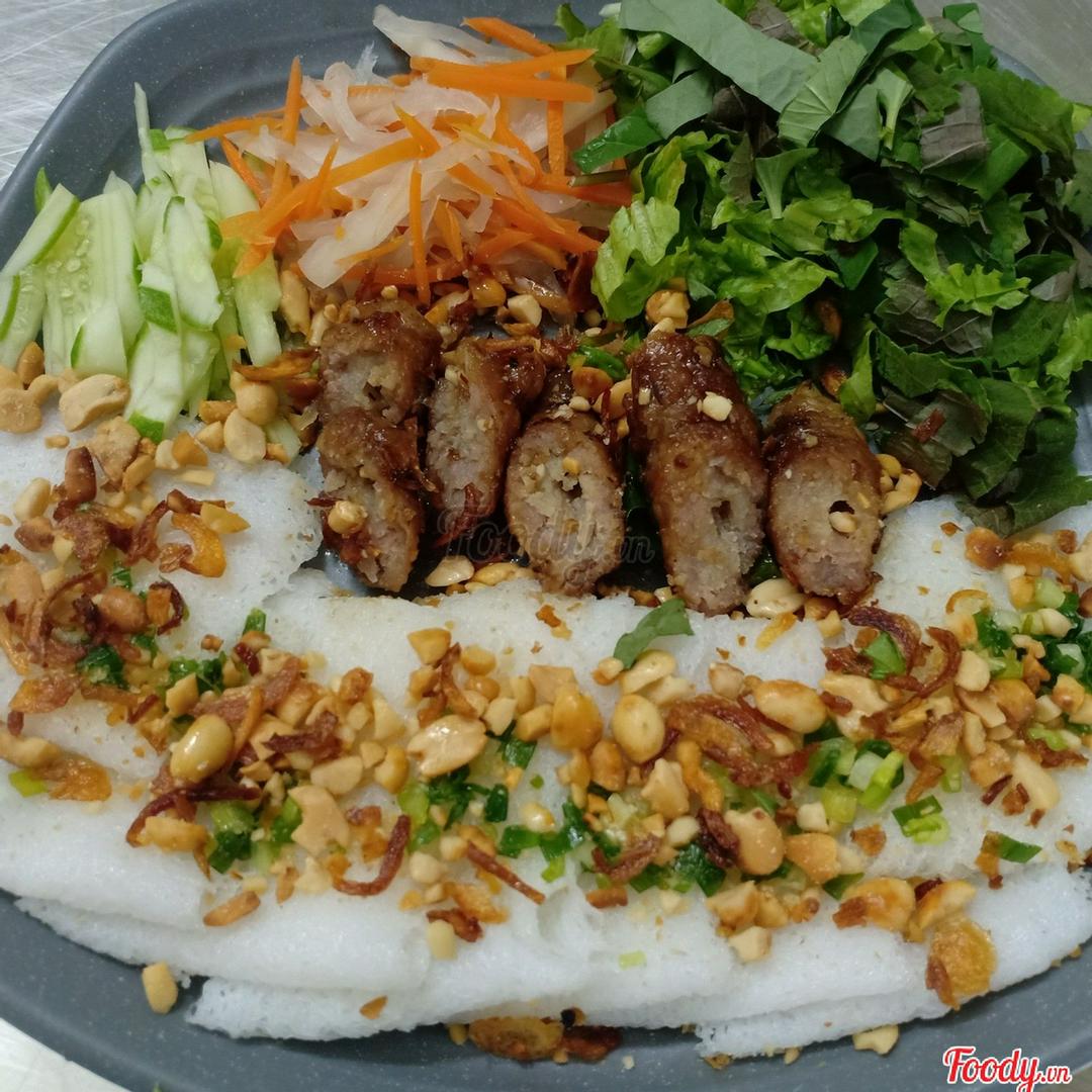 banh-hoi-nem-nuong